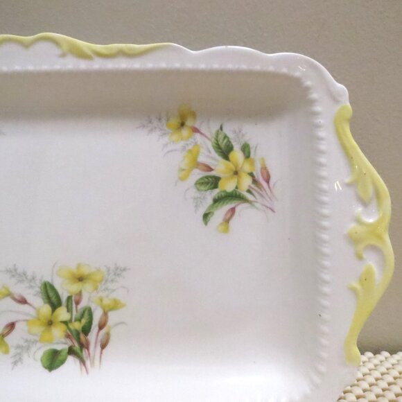 Royal Albert Yellow Primrose 11.5" Sandwich Tray Platter Bone China England - Picture 5 of 6